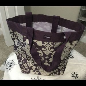 Large carry tote